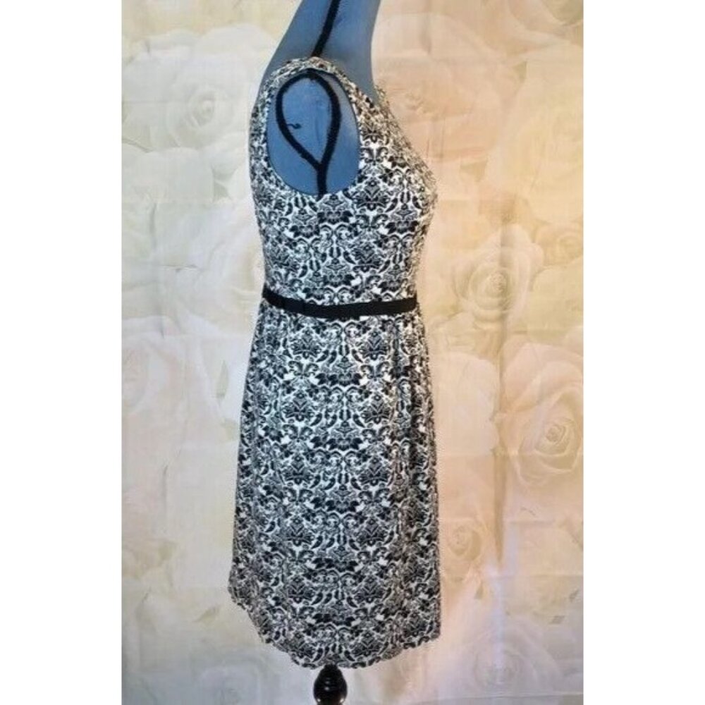 Ann Taylor Loft A-line Dress V back Black & White Sleeveless Size 2 - Picture 3 of 9
